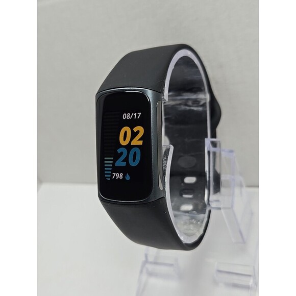 Fitbit Charge 5 Fitness Tracker GPS SpO2 Sleep Monitor Activity W/ Charger - Picture 2 of 11